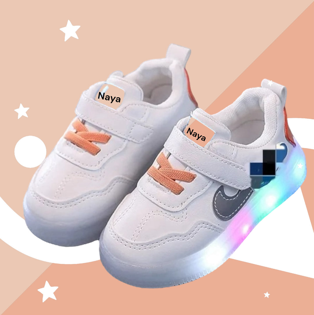 Custom Beautiful Children Flashing Light up Cartoon Caracter Shoes for all occasion girls' kids