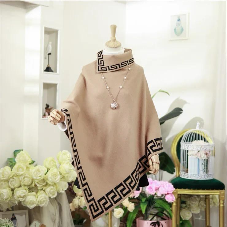 Elegant Geometric Pattern Poncho – A Sophisticated Pullover Blouse Catwalk Wester Style Knitted Sweater.